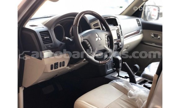 Buy Import Mitsubishi Pajero Other Car in Import - Dubai in Barbados Buy Import Mitsubishi Pajero Other Car in Import - Dubai in Barbados