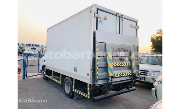 Buy Import Mitsubishi L400 White Truck in Import - Dubai in Barbados Buy Import Mitsubishi L400 White Truck in Import - Dubai in Barbados