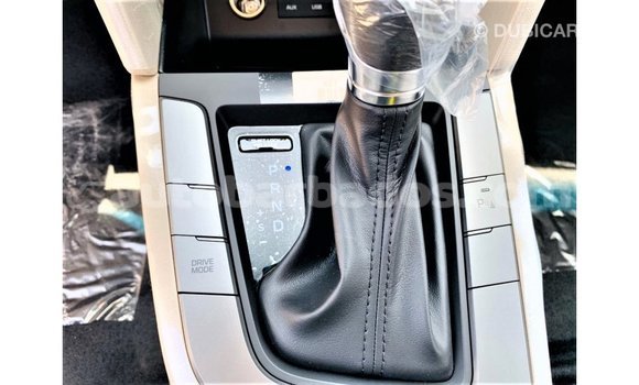 Buy Import Hyundai Elantra White Car in Import - Dubai in Barbados Buy Import Hyundai Elantra White Car in Import - Dubai in Barbados