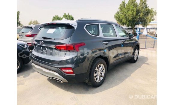 Buy Import Hyundai Santa Fe Green Car in Import - Dubai in Barbados Buy Import Hyundai Santa Fe Green Car in Import - Dubai in Barbados
