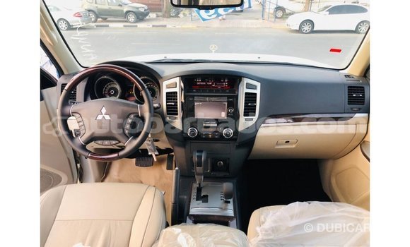 Buy Import Mitsubishi Pajero White Car in Import - Dubai in Barbados Buy Import Mitsubishi Pajero White Car in Import - Dubai in Barbados