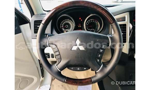 Buy Import Mitsubishi Pajero White Car in Import - Dubai in Barbados Buy Import Mitsubishi Pajero White Car in Import - Dubai in Barbados