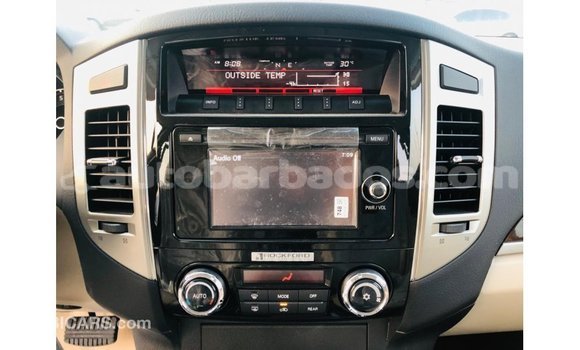Buy Import Mitsubishi Pajero White Car in Import - Dubai in Barbados Buy Import Mitsubishi Pajero White Car in Import - Dubai in Barbados