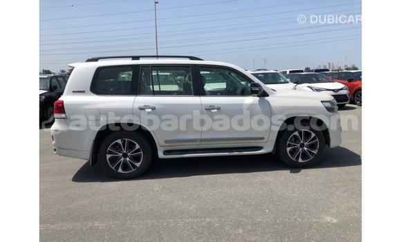 Buy Import Toyota Land Cruiser White Car in Import - Dubai in Barbados Buy Import Toyota Land Cruiser White Car in Import - Dubai in Barbados
