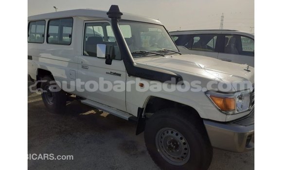 Buy Import Toyota Land Cruiser White Car in Import - Dubai in Barbados Buy Import Toyota Land Cruiser White Car in Import - Dubai in Barbados
