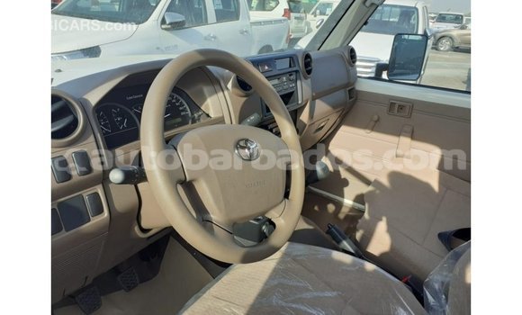 Buy Import Toyota Land Cruiser White Car in Import - Dubai in Barbados Buy Import Toyota Land Cruiser White Car in Import - Dubai in Barbados