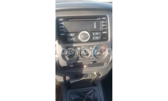 Buy Import Mitsubishi L200 White Car in Import - Dubai in Barbados Buy Import Mitsubishi L200 White Car in Import - Dubai in Barbados