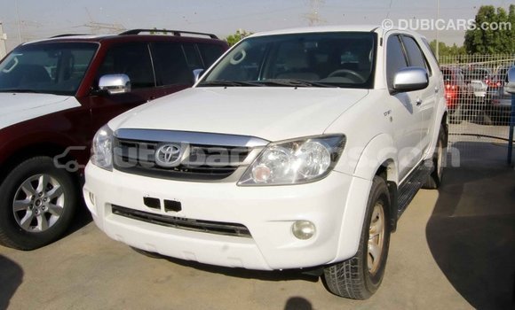 Buy Import Toyota Fortuner White Car in Import - Dubai in Barbados Buy Import Toyota Fortuner White Car in Import - Dubai in Barbados