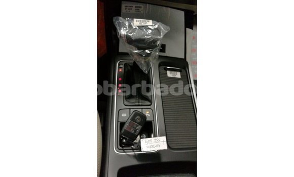 Buy Import Kia Sorento White Car in Import - Dubai in Barbados Buy Import Kia Sorento White Car in Import - Dubai in Barbados