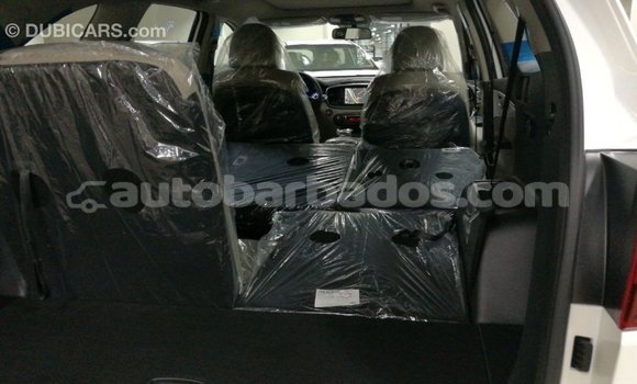 Buy Import Kia Sorento White Car in Import - Dubai in Barbados Buy Import Kia Sorento White Car in Import - Dubai in Barbados