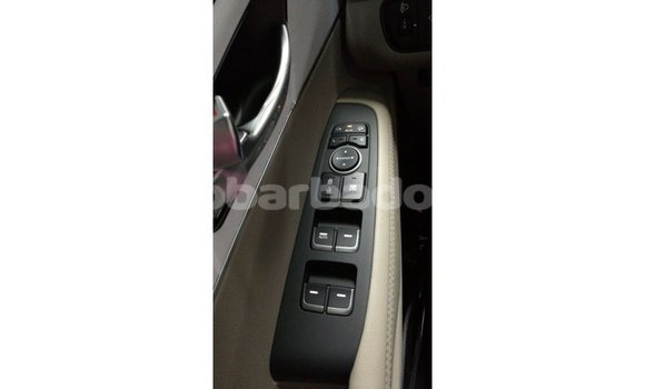Buy Import Kia Sorento White Car in Import - Dubai in Barbados Buy Import Kia Sorento White Car in Import - Dubai in Barbados