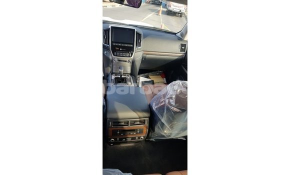 Buy Import Toyota Land Cruiser Black Car in Import - Dubai in Barbados Buy Import Toyota Land Cruiser Black Car in Import - Dubai in Barbados