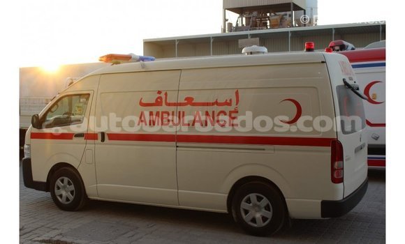 Buy Import Toyota Hiace White Car in Import - Dubai in Barbados Buy Import Toyota Hiace White Car in Import - Dubai in Barbados