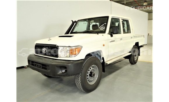 Buy Import Toyota Land Cruiser White Car in Import - Dubai in Barbados Buy Import Toyota Land Cruiser White Car in Import - Dubai in Barbados