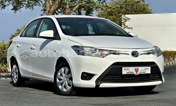 Buy Import Toyota DA White Truck in Import - Dubai in Barbados