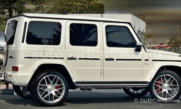 Buy Import Mercedes-Benz 190 (W201) White Car in Import - Dubai in Barbados Buy Import Mercedes-Benz 190 (W201) White Car in Import - Dubai in Barbados