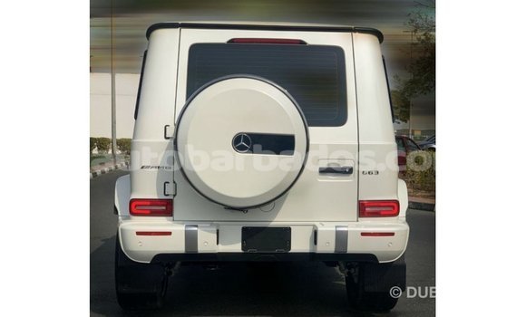 Buy Import Mercedes-Benz 190 (W201) White Car in Import - Dubai in Barbados Buy Import Mercedes-Benz 190 (W201) White Car in Import - Dubai in Barbados