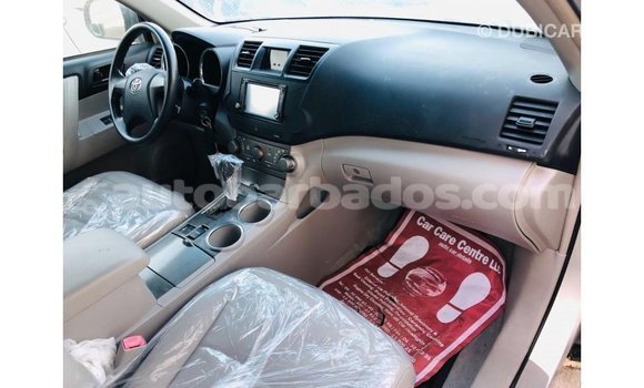 Buy Import Toyota Highlander Other Car in Import - Dubai in Barbados Buy Import Toyota Highlander Other Car in Import - Dubai in Barbados