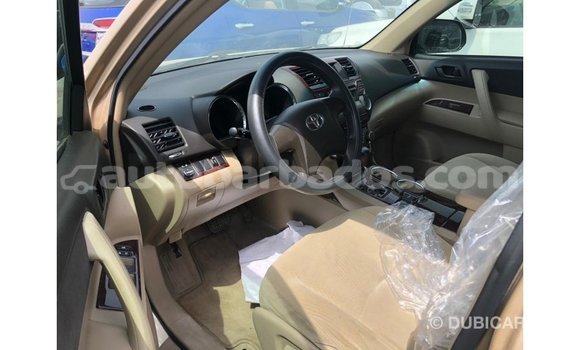 Buy Import Toyota Highlander Other Car in Import - Dubai in Barbados Buy Import Toyota Highlander Other Car in Import - Dubai in Barbados