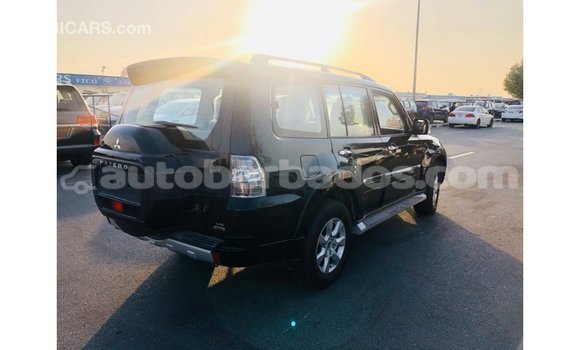 Buy Import Mitsubishi Pajero Black Car in Import - Dubai in Barbados Buy Import Mitsubishi Pajero Black Car in Import - Dubai in Barbados