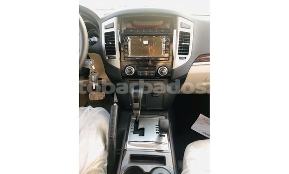 Buy Import Mitsubishi Pajero Black Car in Import - Dubai in Barbados Buy Import Mitsubishi Pajero Black Car in Import - Dubai in Barbados