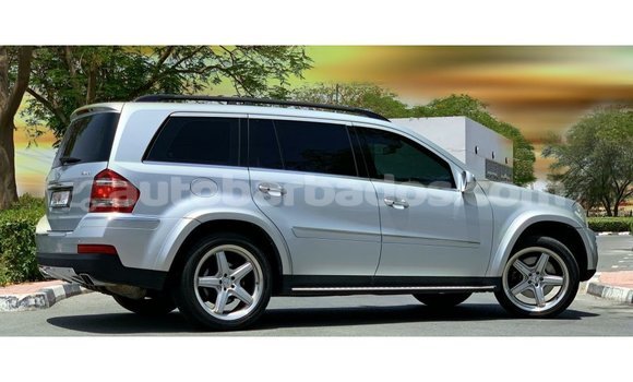 Buy Import Mercedes-Benz 190 (W201) Other Car in Import - Dubai in Barbados Buy Import Mercedes-Benz 190 (W201) Other Car in Import - Dubai in Barbados