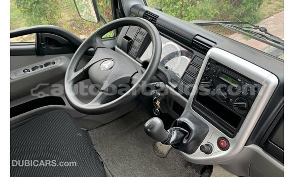 Buy Import Mitsubishi L400 White Truck in Import - Dubai in Barbados Buy Import Mitsubishi L400 White Truck in Import - Dubai in Barbados