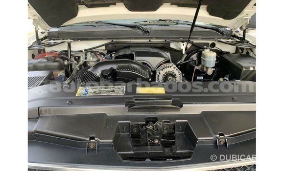 Buy Import Chevrolet Tahoe White Car in Import - Dubai in Barbados Buy Import Chevrolet Tahoe White Car in Import - Dubai in Barbados