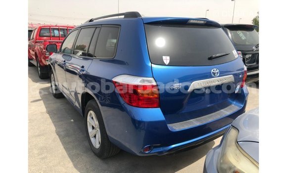Buy Import Toyota Highlander Blue Car in Import - Dubai in Barbados Buy Import Toyota Highlander Blue Car in Import - Dubai in Barbados