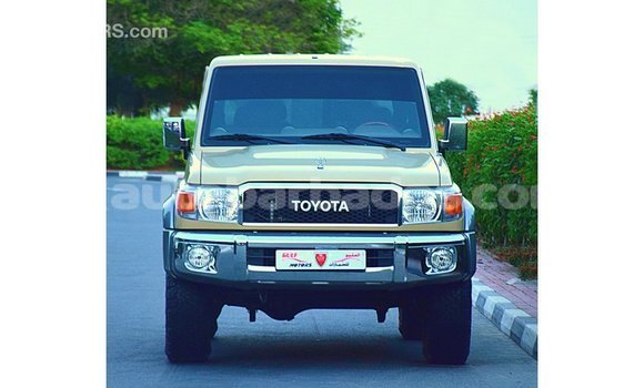 Buy Import Toyota Land Cruiser Beige Car in Import - Dubai in Barbados Buy Import Toyota Land Cruiser Beige Car in Import - Dubai in Barbados