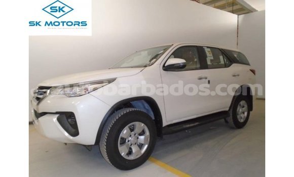Buy Import Toyota Fortuner White Car in Import - Dubai in Barbados
