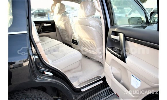 Buy Import Toyota Land Cruiser Black Car in Import - Dubai in Barbados Buy Import Toyota Land Cruiser Black Car in Import - Dubai in Barbados