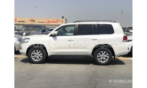 Buy Import Toyota Land Cruiser White Car in Import - Dubai in Barbados Buy Import Toyota Land Cruiser White Car in Import - Dubai in Barbados
