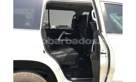 Buy Import Toyota Land Cruiser White Car in Import - Dubai in Barbados Buy Import Toyota Land Cruiser White Car in Import - Dubai in Barbados