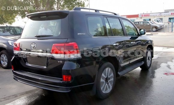 Buy Import Toyota Land Cruiser Black Car in Import - Dubai in Barbados Buy Import Toyota Land Cruiser Black Car in Import - Dubai in Barbados