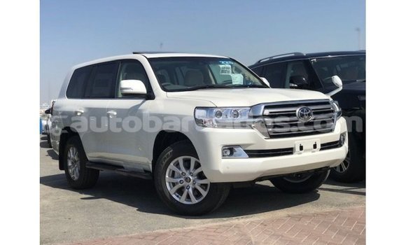 Buy Import Toyota Land Cruiser White Car in Import - Dubai in Barbados Buy Import Toyota Land Cruiser White Car in Import - Dubai in Barbados