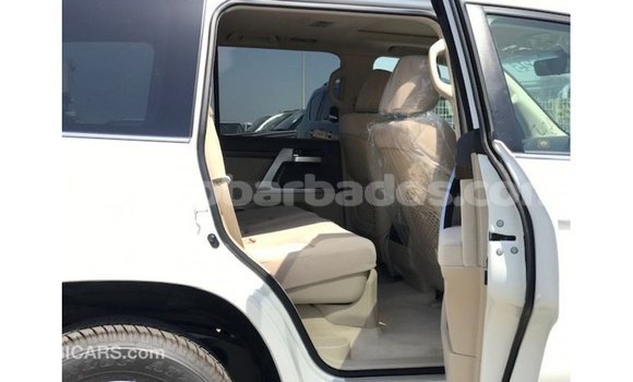 Buy Import Toyota Land Cruiser White Car in Import - Dubai in Barbados Buy Import Toyota Land Cruiser White Car in Import - Dubai in Barbados