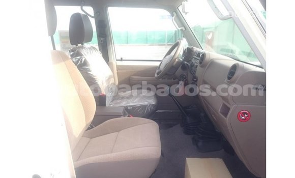 Buy Import Toyota Land Cruiser White Car in Import - Dubai in Barbados Buy Import Toyota Land Cruiser White Car in Import - Dubai in Barbados