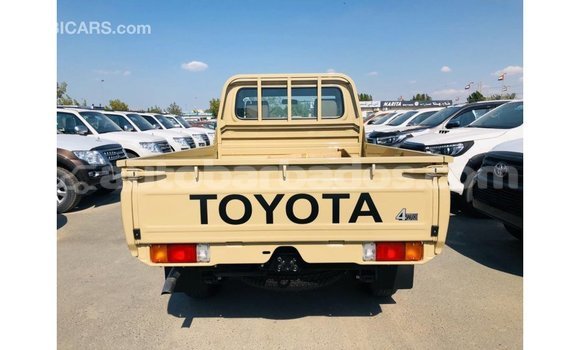Buy Import Toyota Land Cruiser Beige Car in Import - Dubai in Barbados Buy Import Toyota Land Cruiser Beige Car in Import - Dubai in Barbados