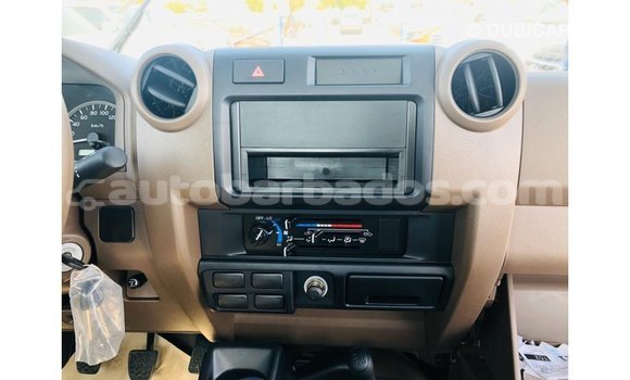 Buy Import Toyota Land Cruiser Beige Car in Import - Dubai in Barbados Buy Import Toyota Land Cruiser Beige Car in Import - Dubai in Barbados