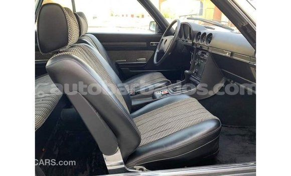 Buy Import Mercedes-Benz 190 (W201) White Car in Import - Dubai in Barbados Buy Import Mercedes-Benz 190 (W201) White Car in Import - Dubai in Barbados