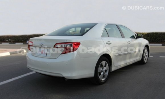 Buy Import Toyota Camry White Car in Import - Dubai in Barbados Buy Import Toyota Camry White Car in Import - Dubai in Barbados