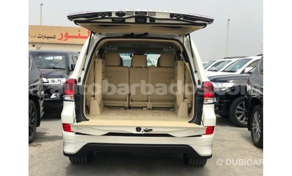 Buy Import Toyota Land Cruiser White Car in Import - Dubai in Barbados Buy Import Toyota Land Cruiser White Car in Import - Dubai in Barbados