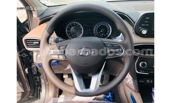Buy Import Hyundai Santa Fe Green Car in Import - Dubai in Barbados Buy Import Hyundai Santa Fe Green Car in Import - Dubai in Barbados