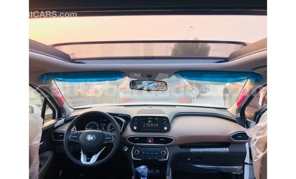 Buy Import Hyundai Santa Fe White Car in Import - Dubai in Barbados Buy Import Hyundai Santa Fe White Car in Import - Dubai in Barbados