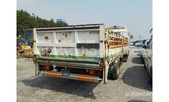 Buy Import Isuzu Rodeo White Car in Import - Dubai in Barbados Buy Import Isuzu Rodeo White Car in Import - Dubai in Barbados