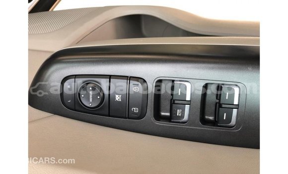 Buy Import Kia Sportage Other Car in Import - Dubai in Barbados Buy Import Kia Sportage Other Car in Import - Dubai in Barbados