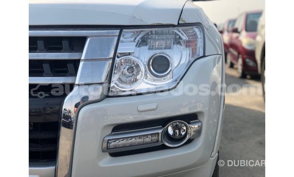 Buy Import Mitsubishi Pajero Black Car in Import - Dubai in Barbados Buy Import Mitsubishi Pajero Black Car in Import - Dubai in Barbados