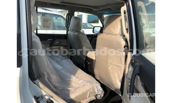Buy Import Mitsubishi Pajero Black Car in Import - Dubai in Barbados Buy Import Mitsubishi Pajero Black Car in Import - Dubai in Barbados