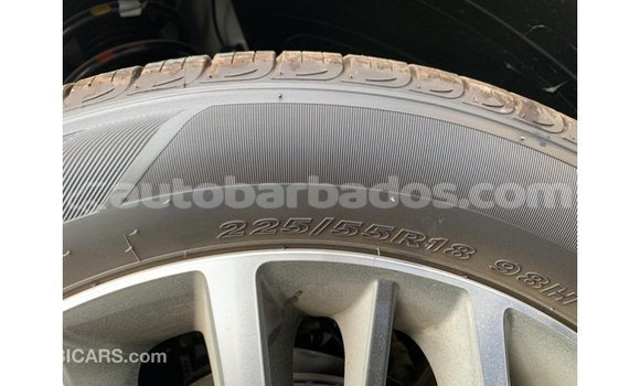 Buy Import Hyundai Tucson White Car in Import - Dubai in Barbados Buy Import Hyundai Tucson White Car in Import - Dubai in Barbados